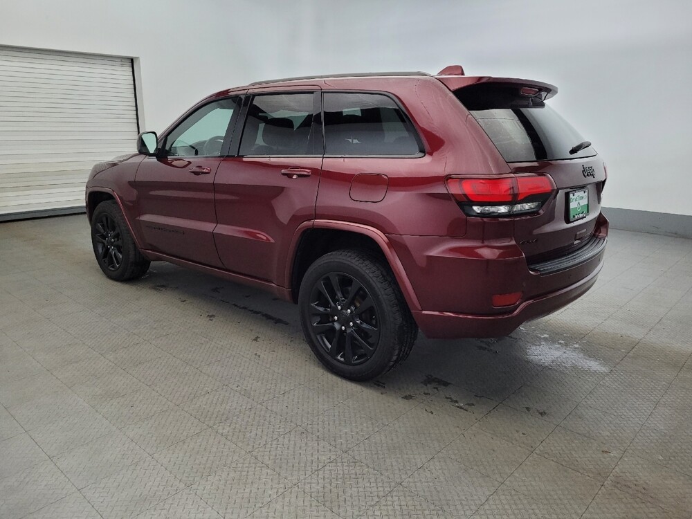 2017 Jeep Grand Cherokee in Pittsburgh, PA 15236 - 18119990 5