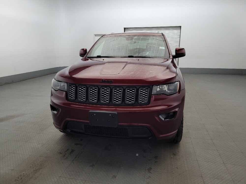 2017 Jeep Grand Cherokee in Pittsburgh, PA 15236 - 18119990 15