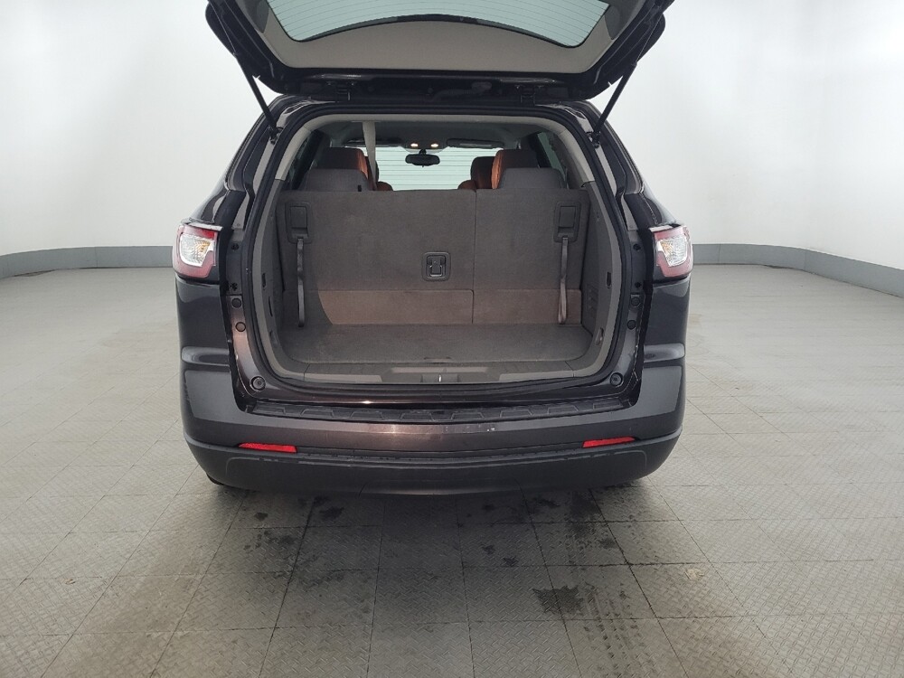 2017 Chevrolet Traverse in Glen Burnie, MD 21061 - 18119992 29