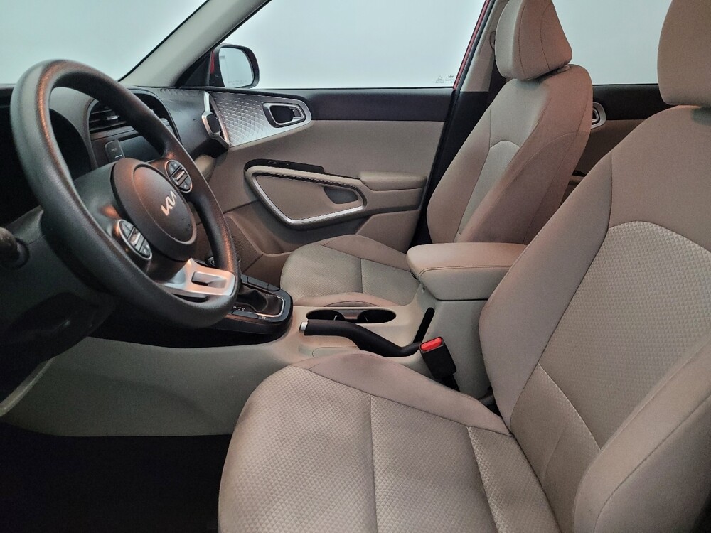 2025 Kia Soul in New Castle, DE 19720 - 18120002 17