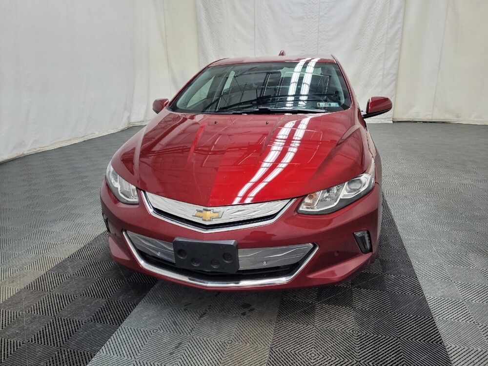 2018 Chevrolet Volt in Pittsburgh, PA 15236 - 18120008 15
