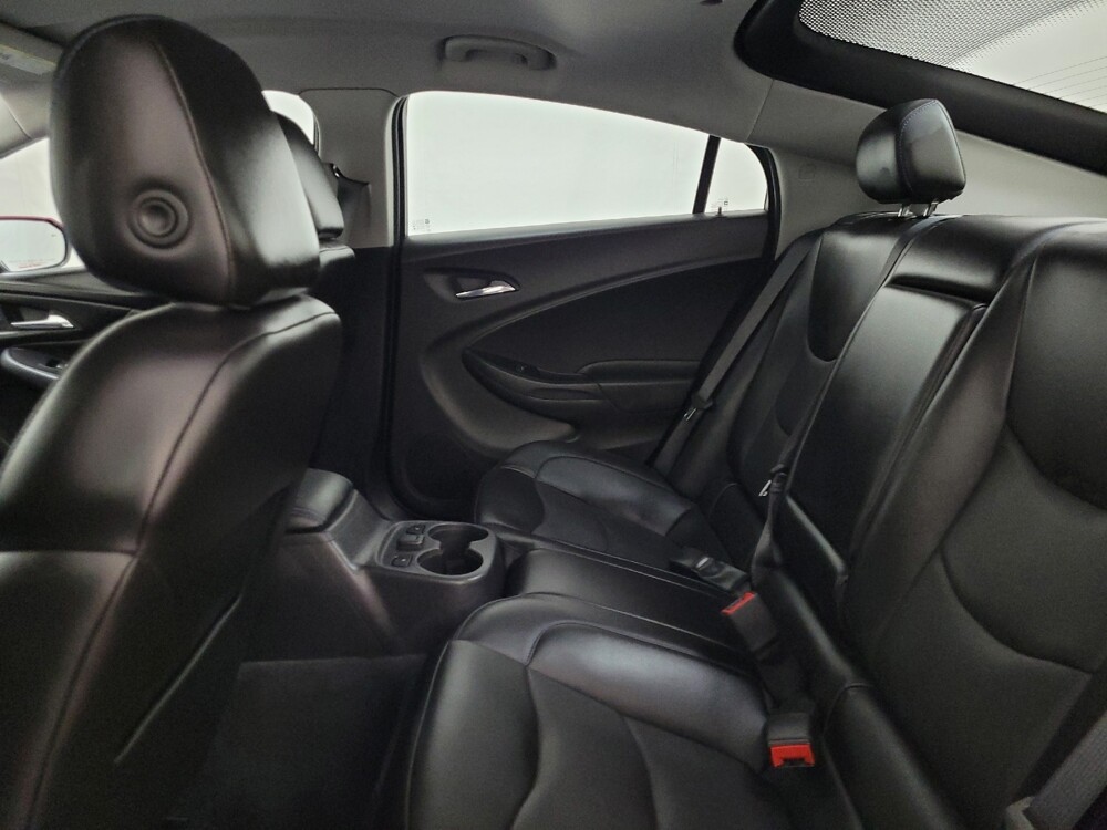 2018 Chevrolet Volt in Pittsburgh, PA 15236 - 18120008 18