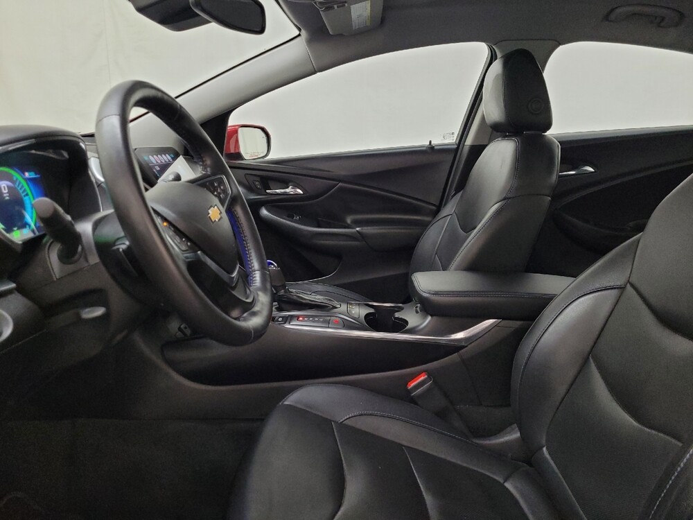 2018 Chevrolet Volt in Pittsburgh, PA 15236 - 18120008 17