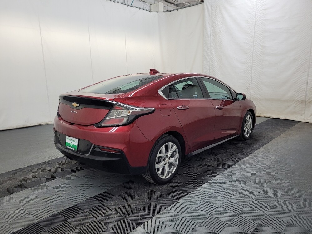 2018 Chevrolet Volt in Pittsburgh, PA 15236 - 18120008 9