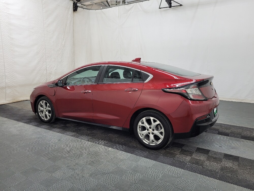 2018 Chevrolet Volt in Pittsburgh, PA 15236 - 18120008 3