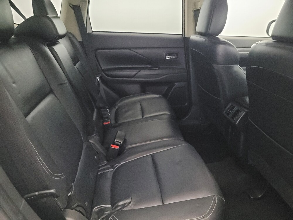 2019 Mitsubishi Outlander in Chesapeake, VA 23320 - 18120012 19