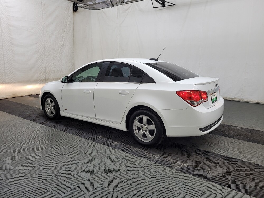 2015 Chevrolet Cruze in Pittsburgh, PA 15236 - 18120018 3
