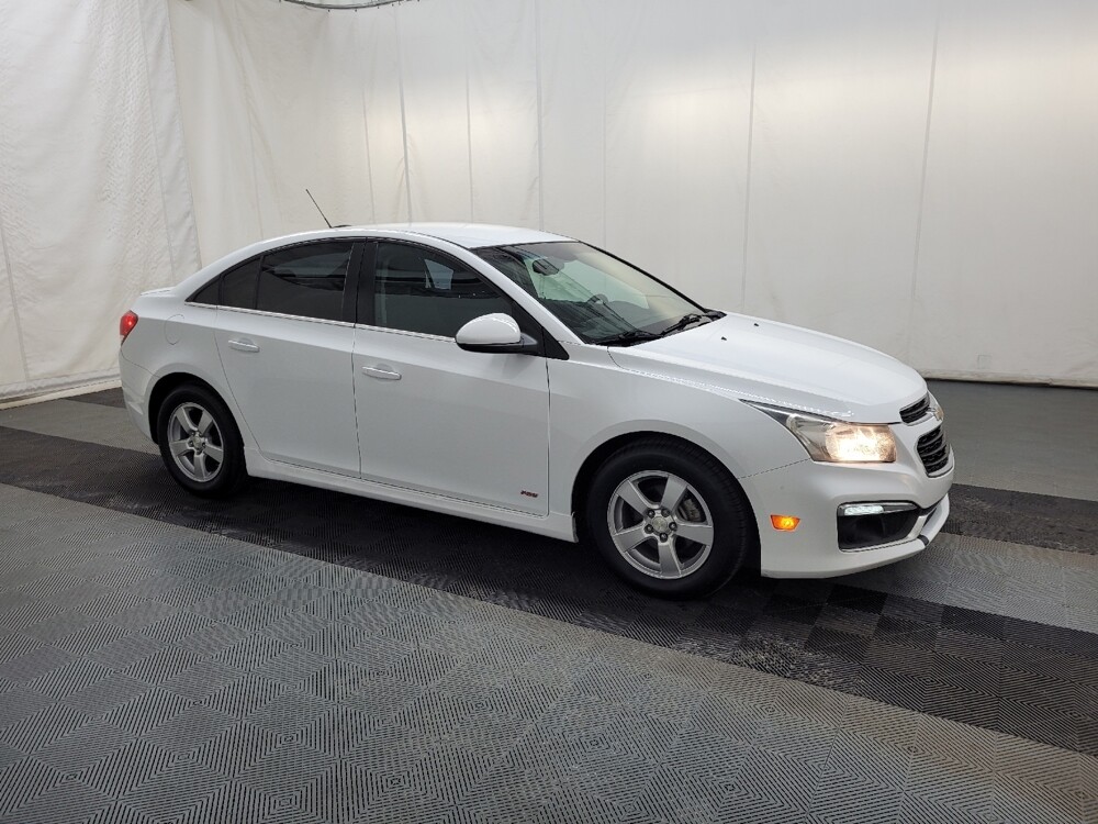 2015 Chevrolet Cruze in Pittsburgh, PA 15236 - 18120018 11