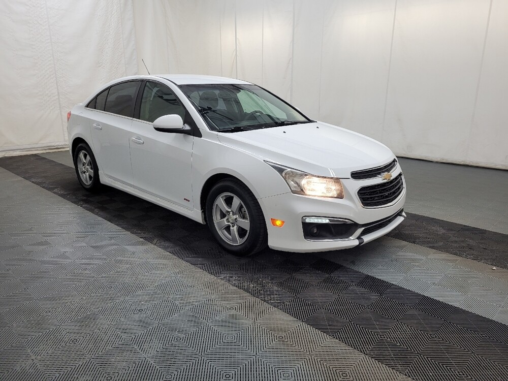 2015 Chevrolet Cruze in Pittsburgh, PA 15236 - 18120018 13