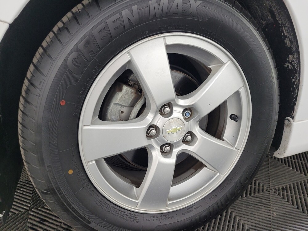 2015 Chevrolet Cruze in Pittsburgh, PA 15236 - 18120018 31