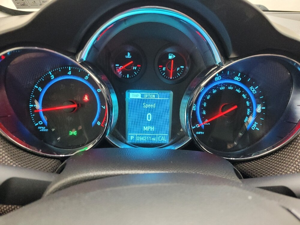 2015 Chevrolet Cruze in Pittsburgh, PA 15236 - 18120018 23