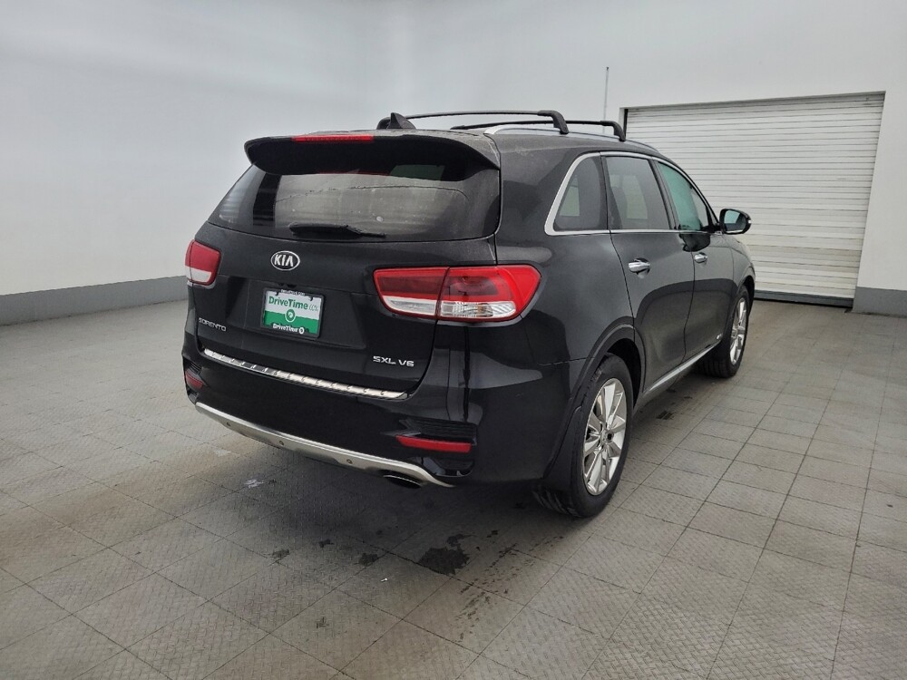 2017 Kia Sorento in Glen Burnie, MD 21061 - 18120020 9