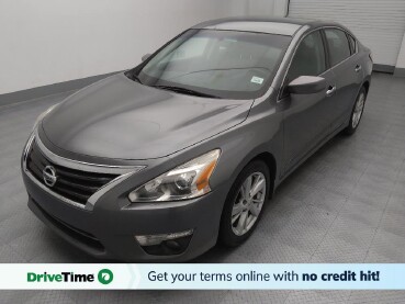 2015 Nissan Altima in St. Louis, MO 63136