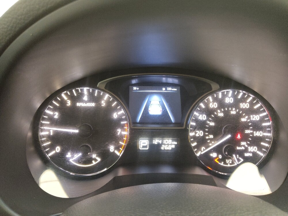 2015 Nissan Altima in St. Louis, MO 63136 - 18120021 23