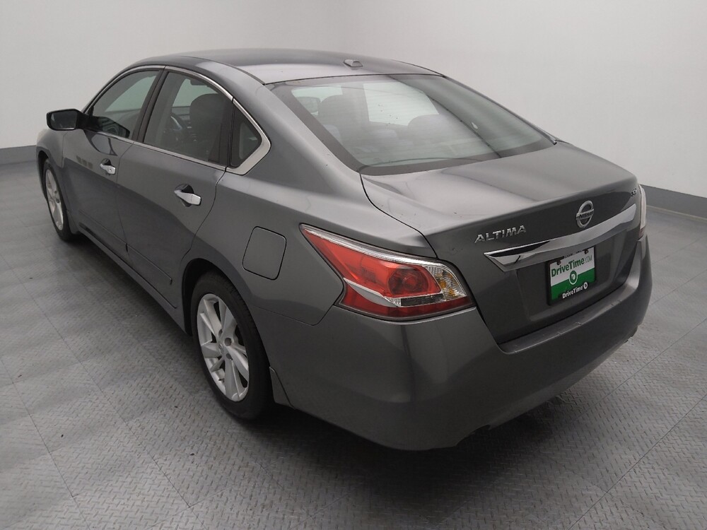 2015 Nissan Altima in St. Louis, MO 63136 - 18120021 5