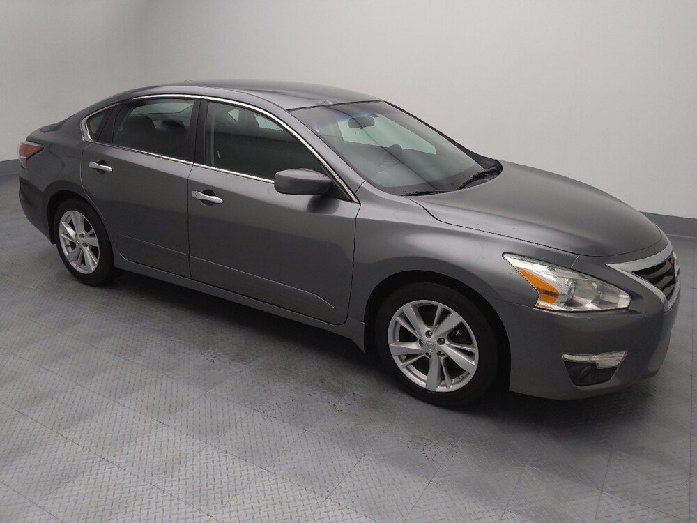 2015 Nissan Altima in St. Louis, MO 63136 - 18120021 11