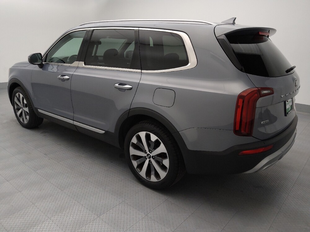 2020 Kia Telluride in Wichita, KS 67207 - 18120024 3