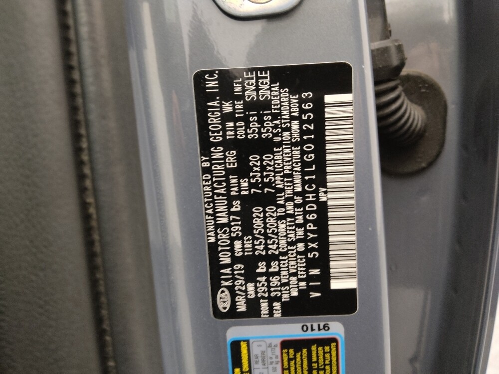 2020 Kia Telluride in Wichita, KS 67207 - 18120024 33