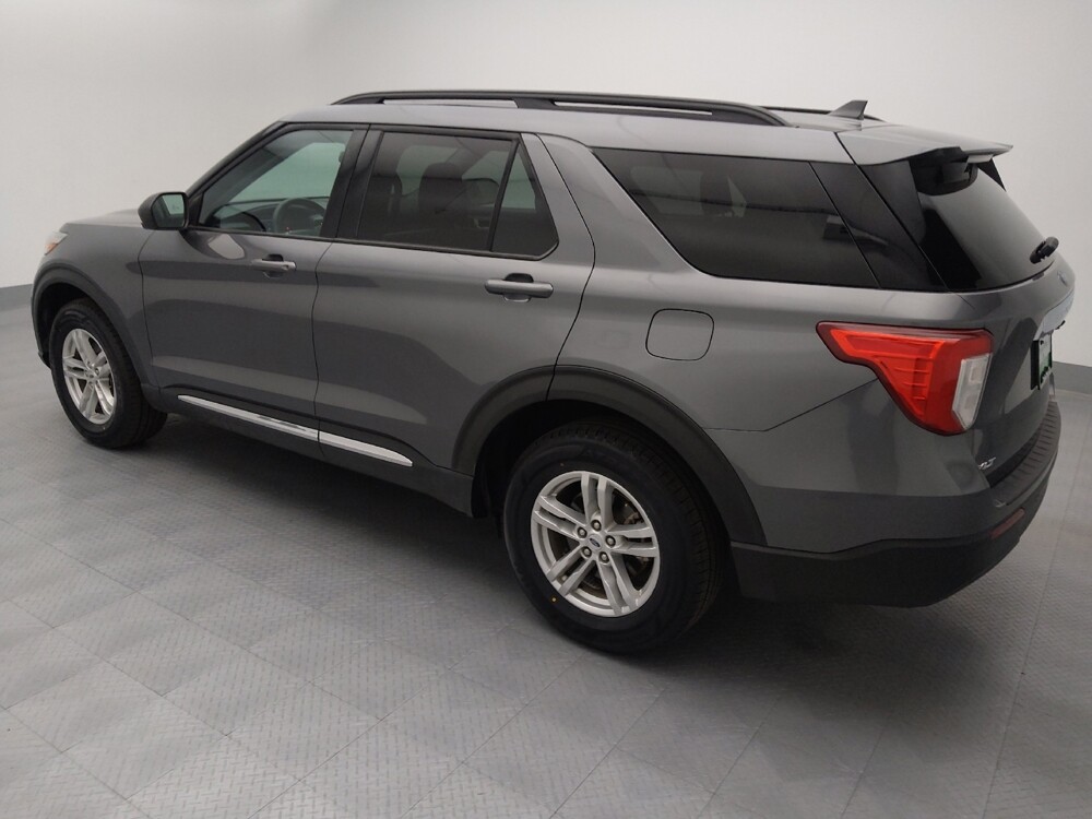 2022 Ford Explorer in Springfield, MO 65807 - 18120027 3