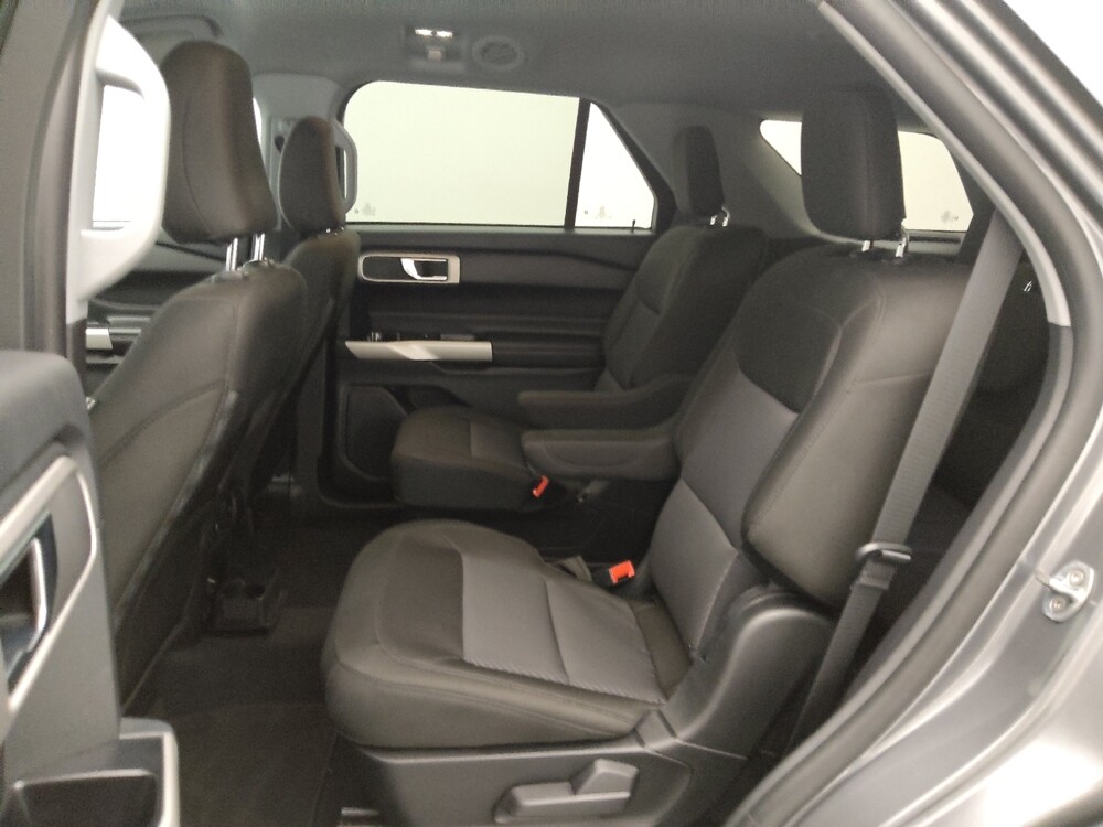 2022 Ford Explorer in Springfield, MO 65807 - 18120027 18