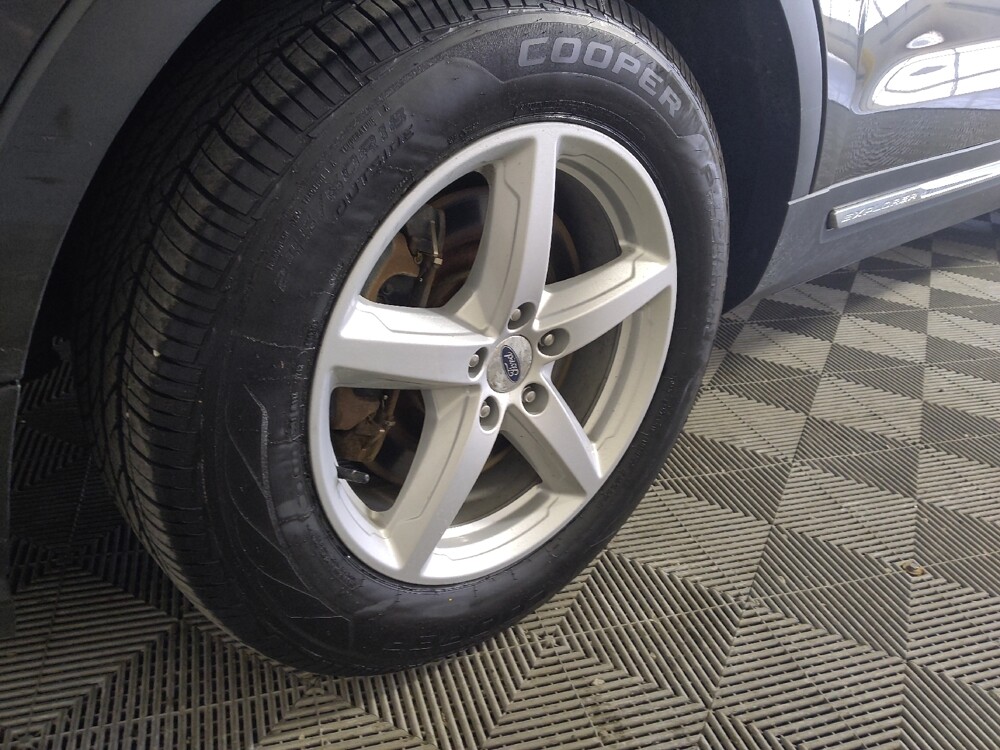 2017 Ford Explorer in Midlothian, IL 60445 - 18120029 31