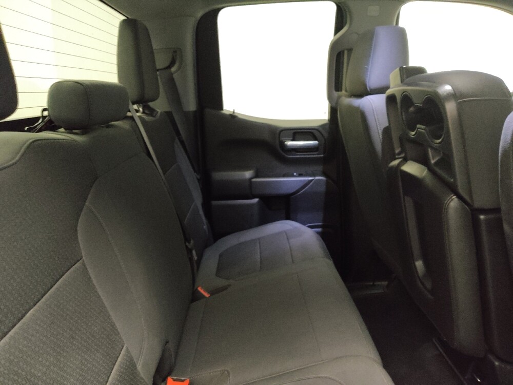 2020 Chevrolet Silverado 1500 in Lombard, IL 60148 - 18120031 19