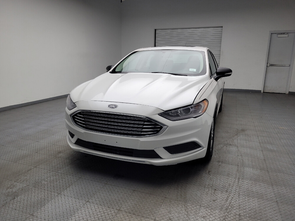 2017 Ford Fusion in Taylor, MI 48180 - 18120033 15