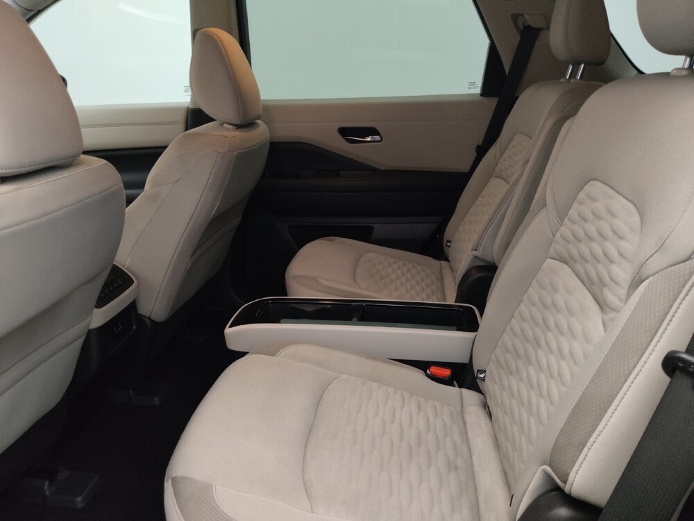 2022 Nissan Pathfinder in Tallahassee, FL 32304 - 18120035 18