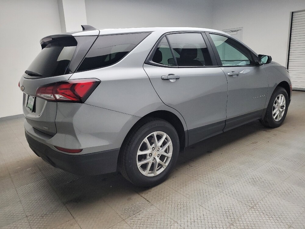 2023 Chevrolet Equinox in Grand Rapids, MI 49508 - 18120037 10