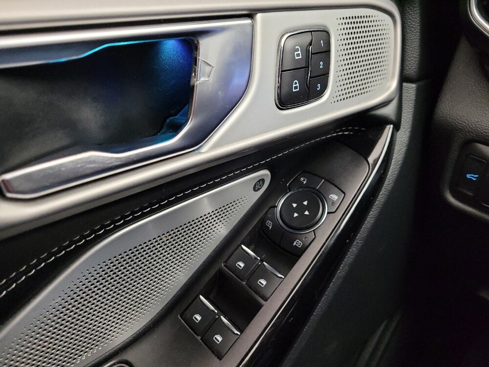 2021 Ford Explorer in Eastpointe, MI 48021 - 18120038 27