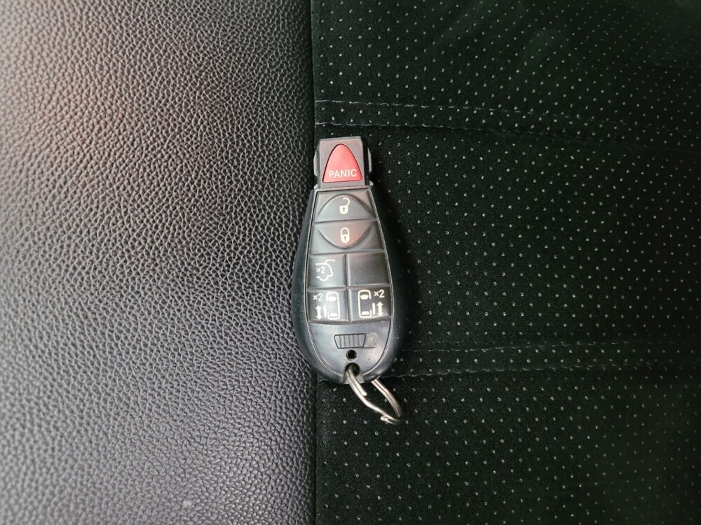 2015 Dodge Grand Caravan in Eastpointe, MI 48021 - 18120039 32