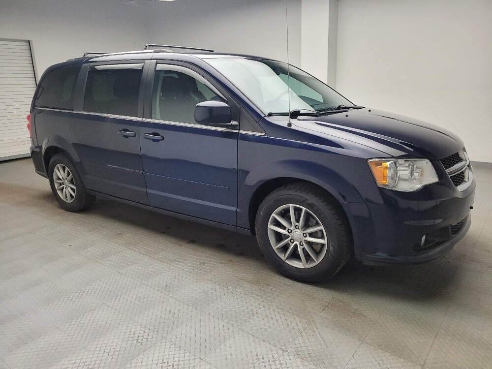 2015 Dodge Grand Caravan in Eastpointe, MI 48021 - 18120039 11