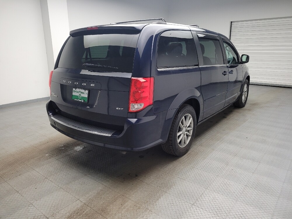 2015 Dodge Grand Caravan in Eastpointe, MI 48021 - 18120039 9
