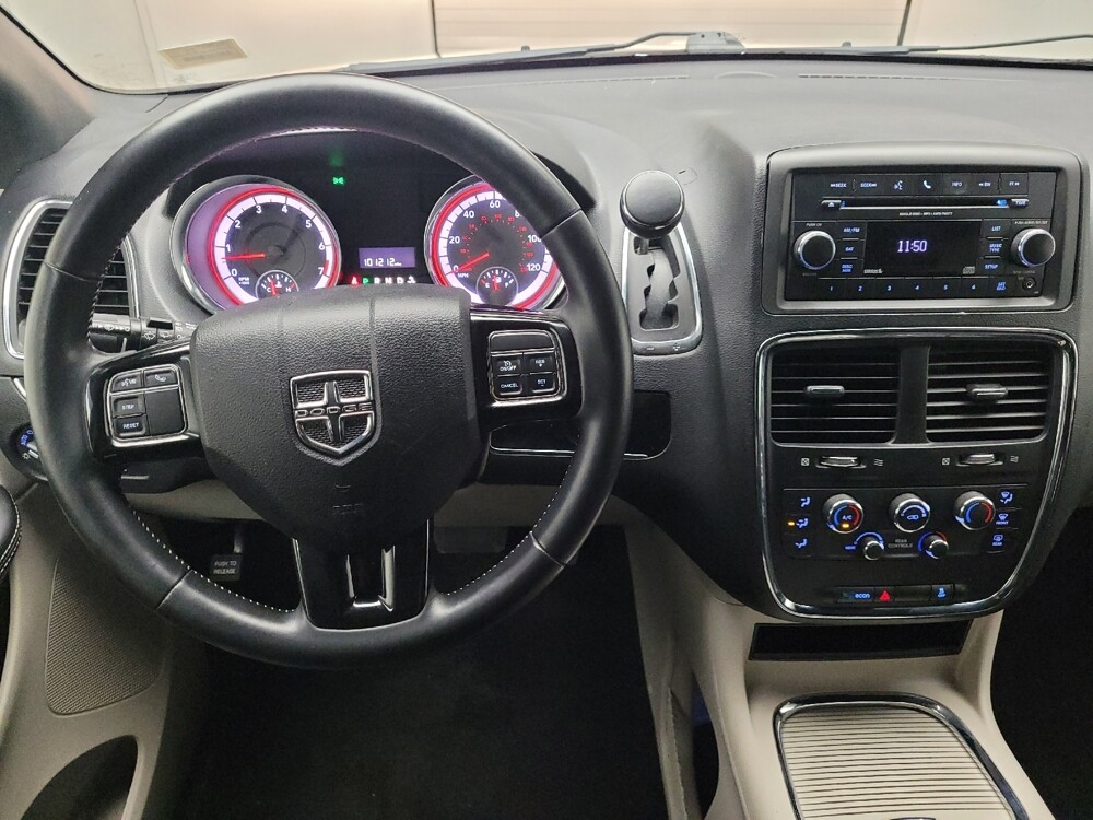 2015 Dodge Grand Caravan in Eastpointe, MI 48021 - 18120039 22