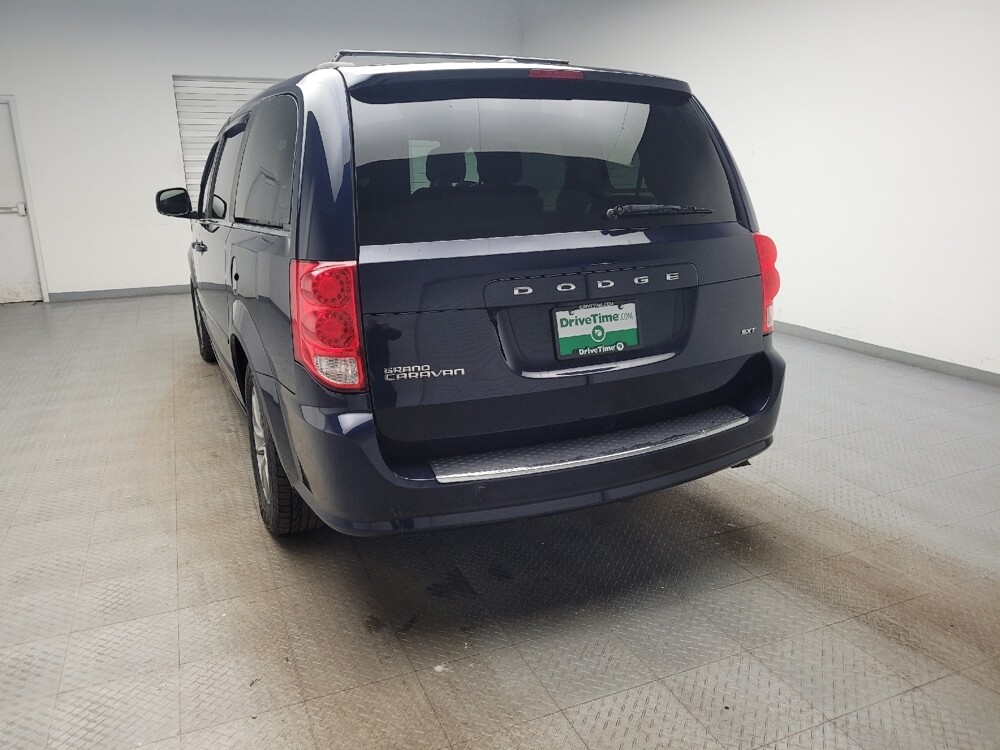 2015 Dodge Grand Caravan in Eastpointe, MI 48021 - 18120039 6