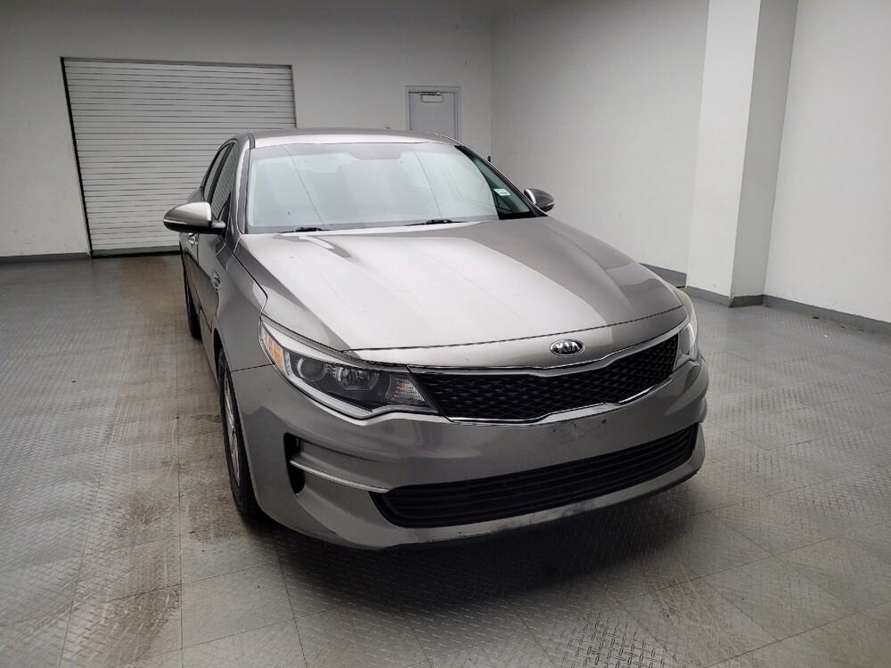 2016 Kia Optima in Eastpointe, MI 48021 - 18120040 14