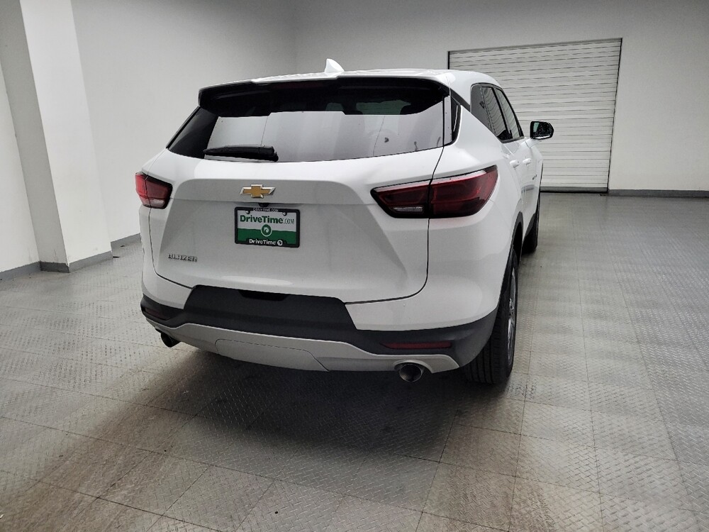 2024 Chevrolet Blazer in Eastpointe, MI 48021 - 18120041 7