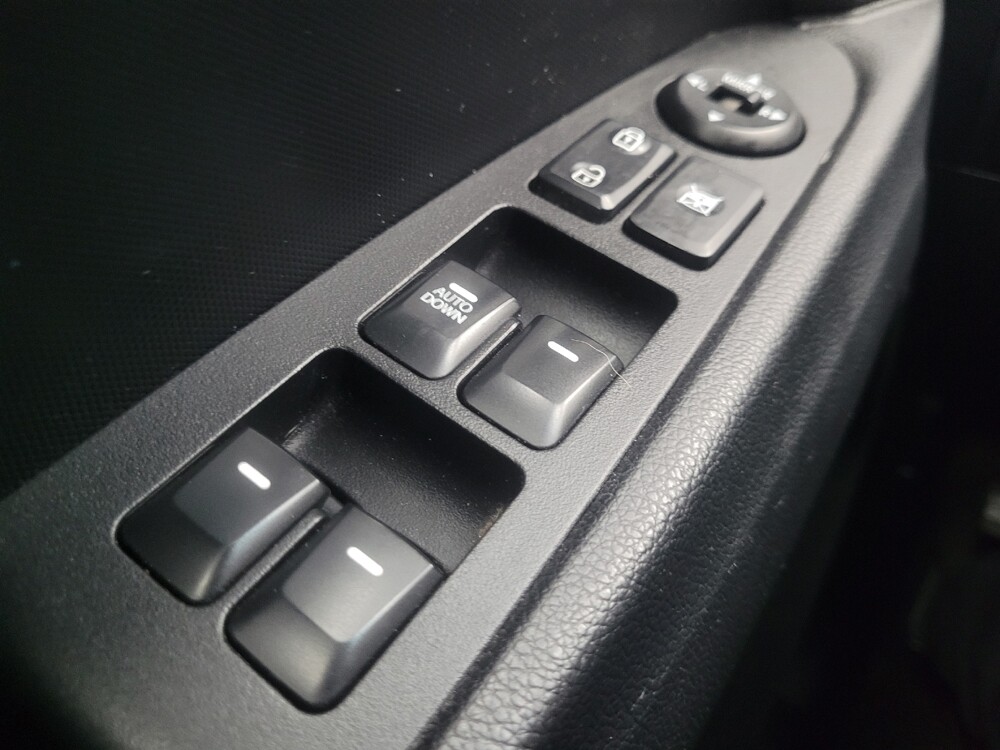 2016 Kia Sportage in Ft Wayne, IN 46805 - 18120043 27