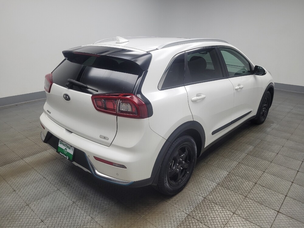 2019 Kia Niro in Ft Wayne, IN 46805 - 18120044 9