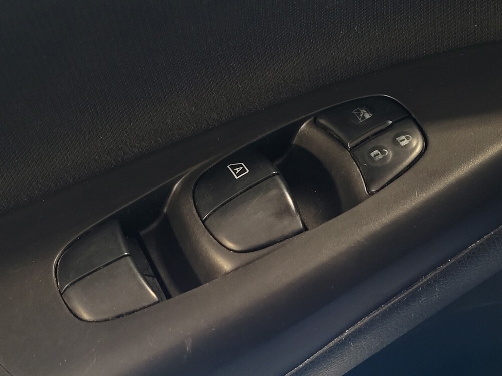 2019 Nissan Sentra in Lauderdale Lakes, FL 33313 - 18120048 27