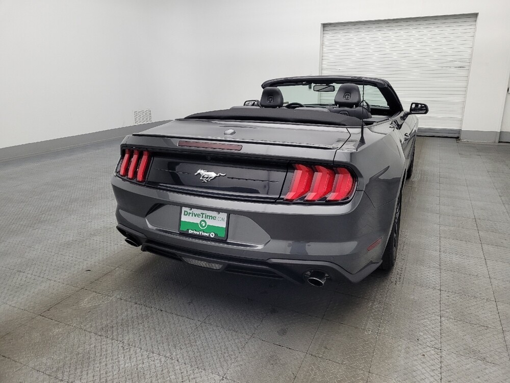 2018 Ford Mustang in Jacksonville, FL 32210 - 18120050 7
