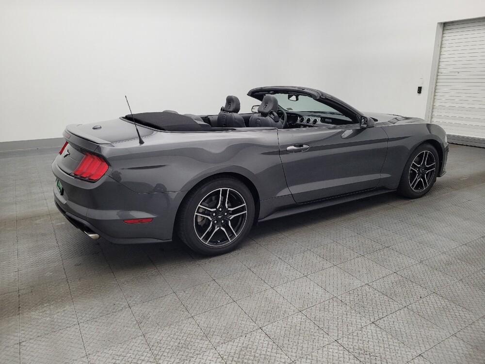 2018 Ford Mustang in Jacksonville, FL 32210 - 18120050 10