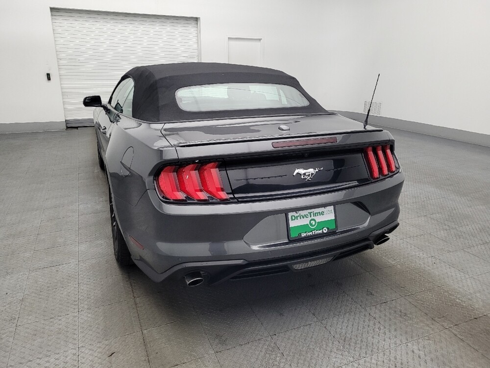 2018 Ford Mustang in Jacksonville, FL 32210 - 18120050 6