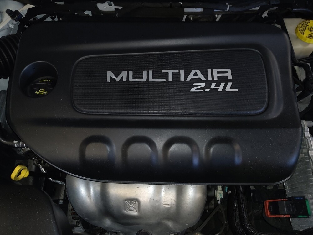 2019 Jeep Cherokee in Orlando, FL 32808 - 18120052 30