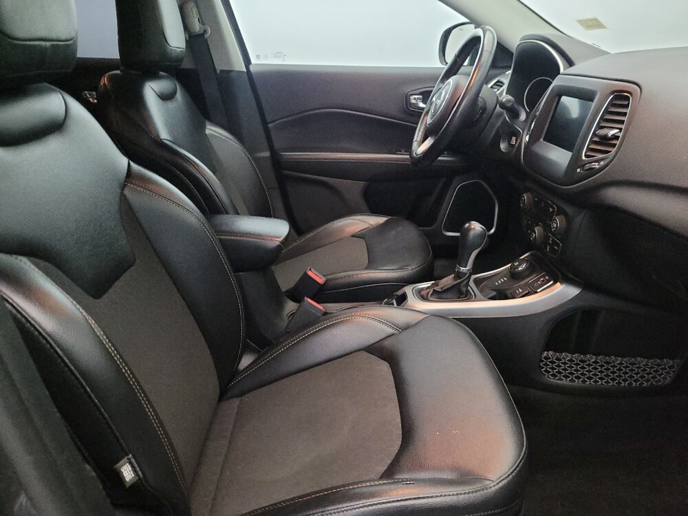 2020 Jeep Compass in Pittsburgh, PA 15237 - 18120060 21