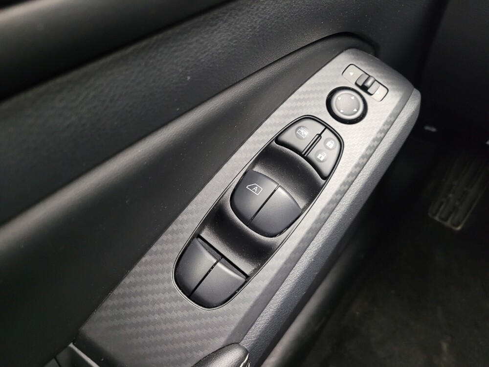 2025 Nissan Altima in Taylor, MI 48180 - 18120065 27