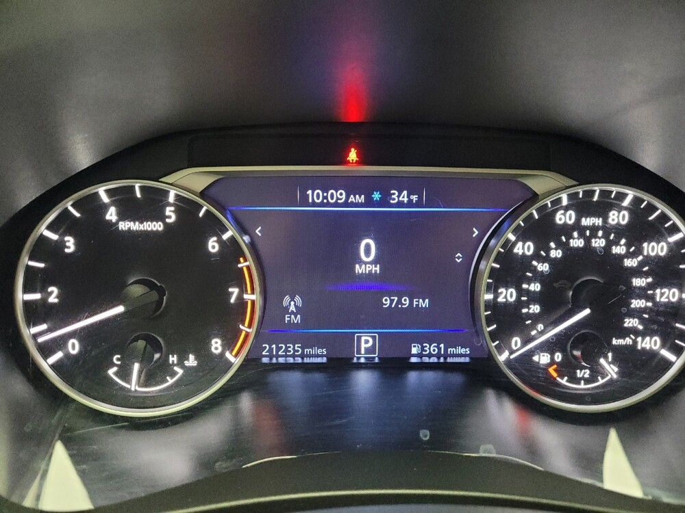 2025 Nissan Altima in Taylor, MI 48180 - 18120065 23