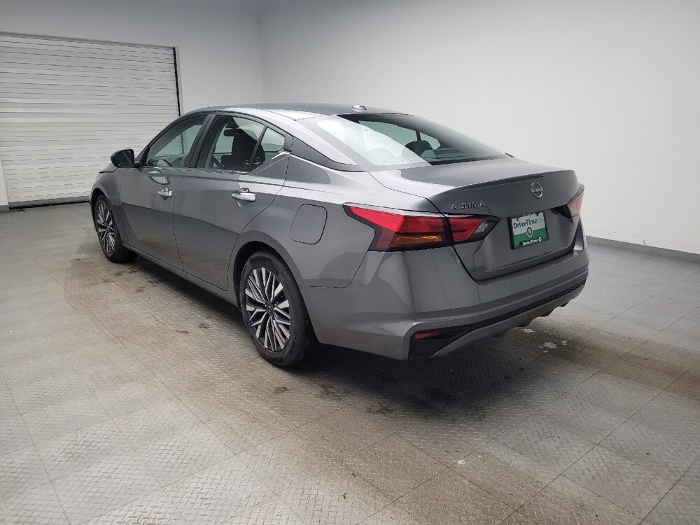 2025 Nissan Altima in Taylor, MI 48180 - 18120065 5