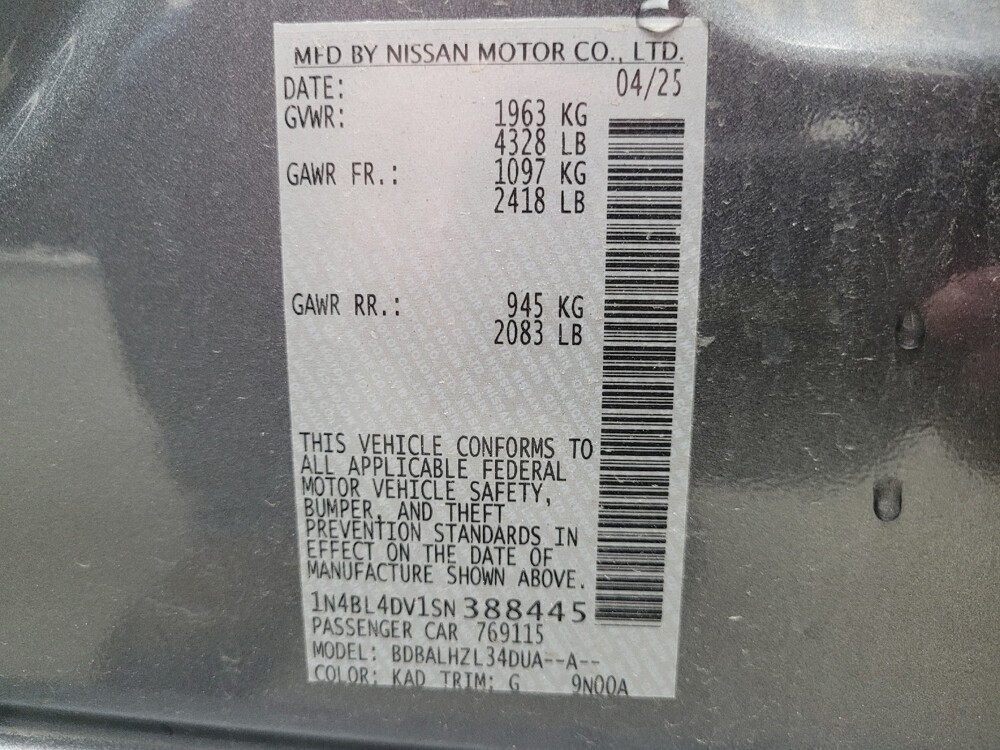 2025 Nissan Altima in Taylor, MI 48180 - 18120065 33