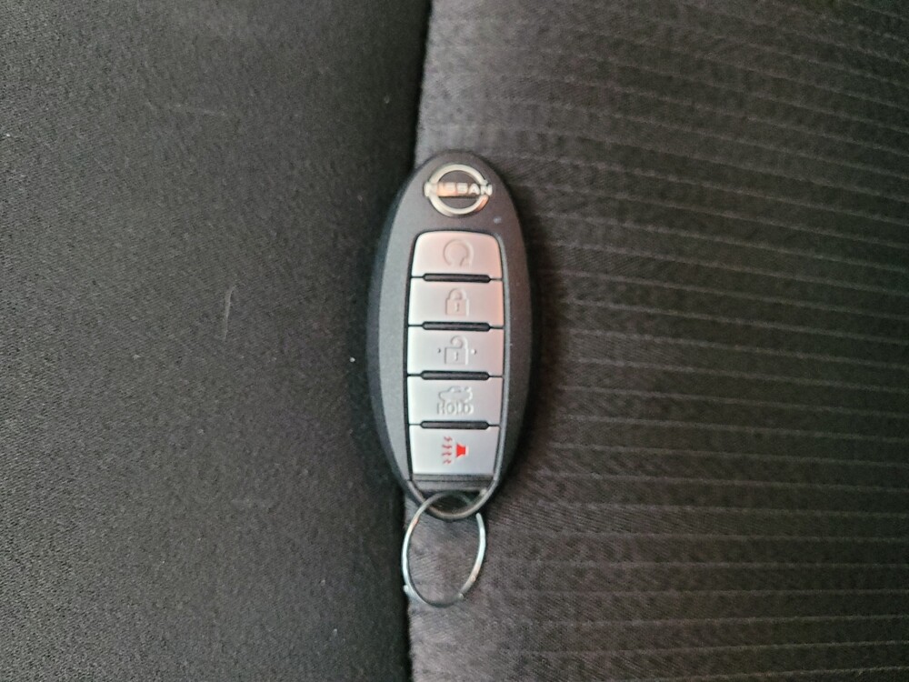 2025 Nissan Altima in Taylor, MI 48180 - 18120065 32